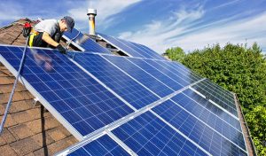 Service d'installation de photovoltaïque et tuiles photovoltaïques à Spicheren